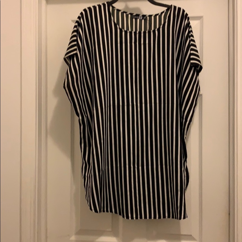 Black and Cream Vertical Striped Top
